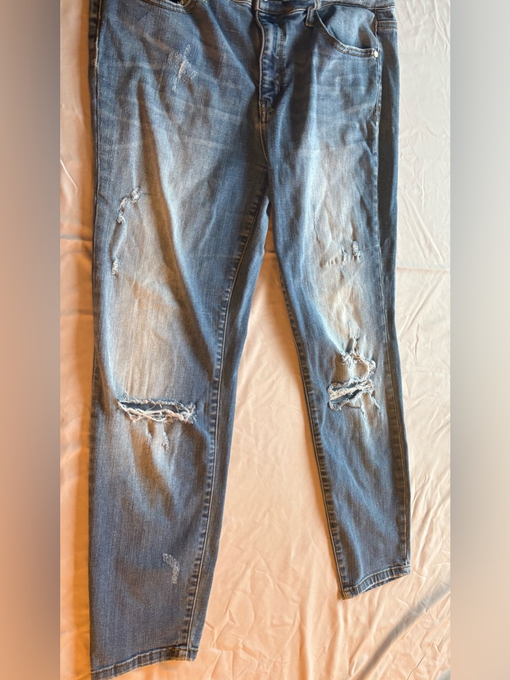 Judy Blue Women’s Distressed Denim Blue Skinny Jeans Size 1XL